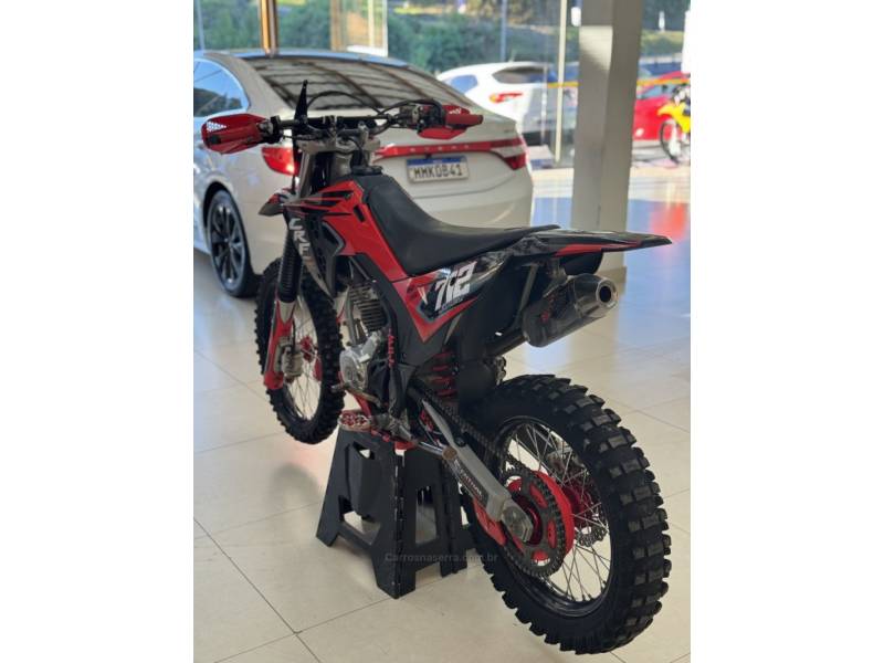 HONDA - CRF 250F - 2019/2019 - Preta - R$ 21.900,00