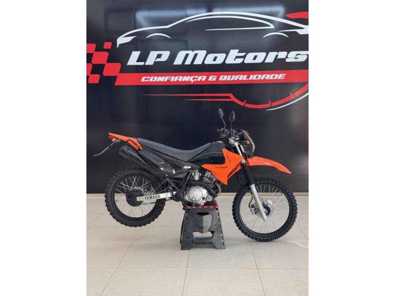 YAMAHA - XTZ 125 - 2015/2015 - Laranja - R$ 12.900,00